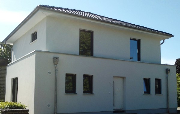 Stadtvilla eingeschossig - Frontseite Stadtvilla eingeschossig - Frontseite