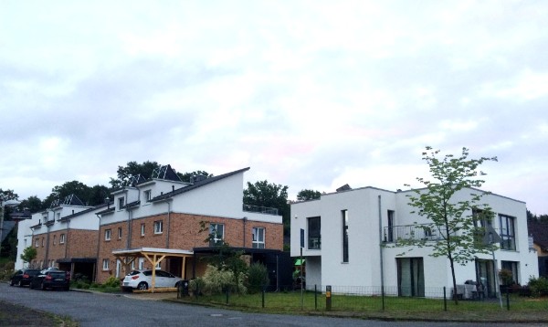 6 Doppelhaushälften + 3 ETW 6 Doppelhaushälften + 3 ETW